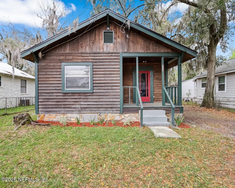 9170 Madison Ave, Jacksonville, FL 32208