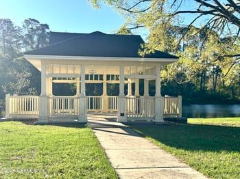 441 Sherwood Oaks Dr, Orange Park, FL 32073