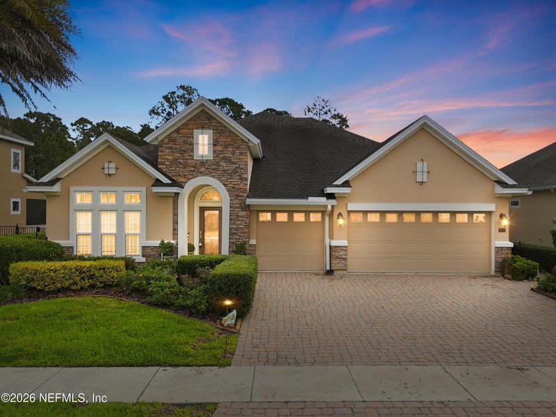 3747 Burnt Pine Dr, Jacksonville, FL 32224