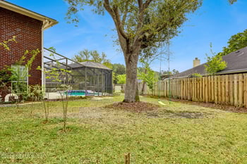 5608 Crest Creek Dr, Jacksonville, FL 32258