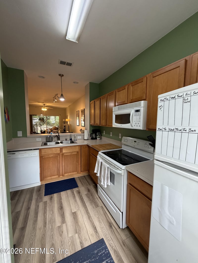 867 21st Ave, Gainesville, FL 32609