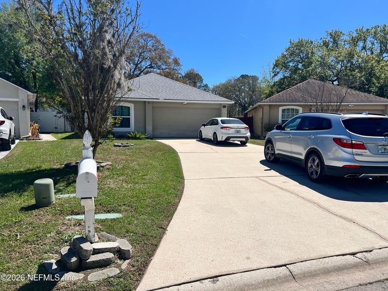 1567 Slash Pine Ct, Orange Park, FL 32073