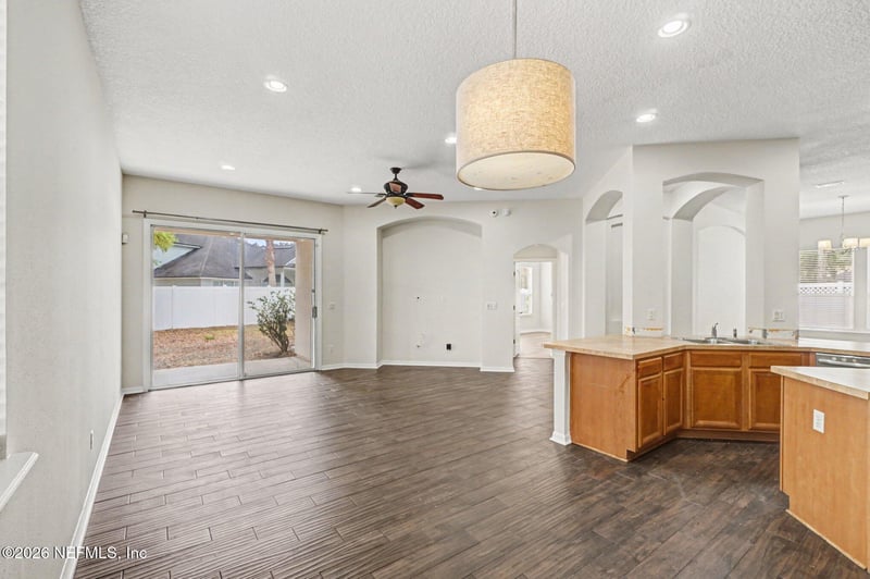 3353 Horseshoe Trail Dr, Orange Park, FL 32065