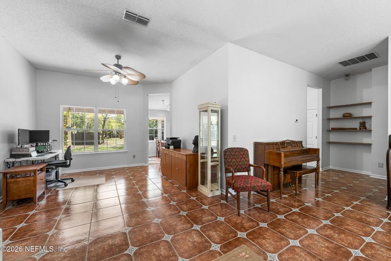 4325 Apple Tree Pl, Jacksonville, FL 32258