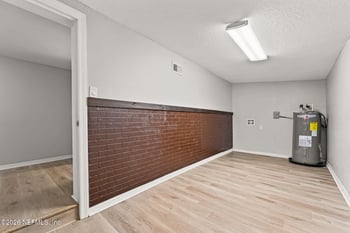 4044 Hunter Cir, Jacksonville, FL 32207