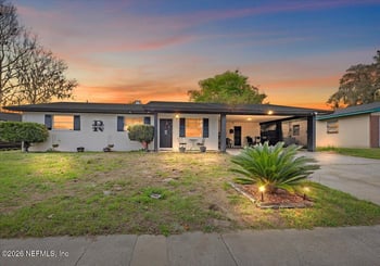 210 Holly Ln, Palatka, FL 32177