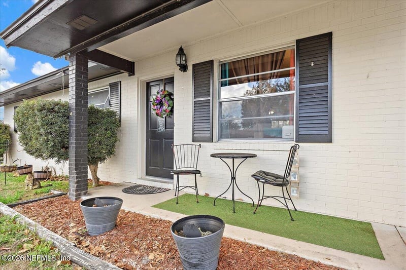 210 Holly Ln, Palatka, FL 32177