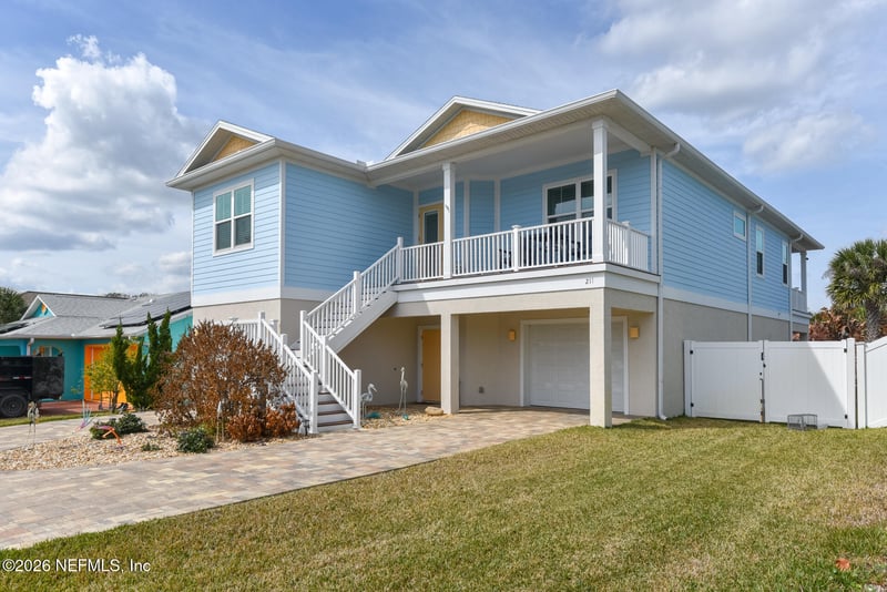 211 26th St, Flagler Beach, FL 32136