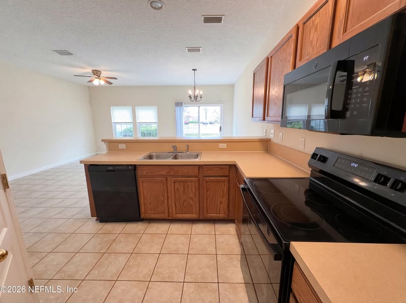 1539 Biscayne Bay Dr, Jacksonville, FL 32218