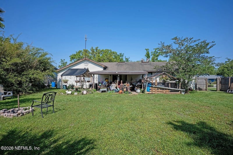 8439 Beautybush Ct, Jacksonville, FL 32244