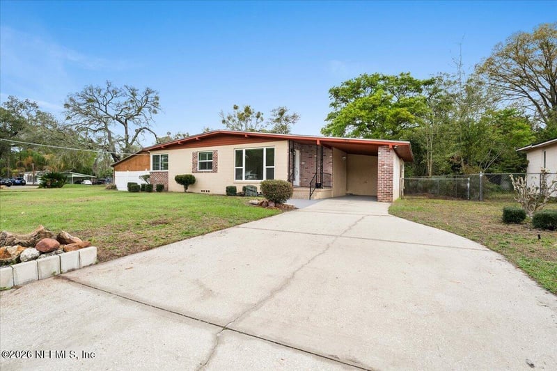 5018 Homecrest Cir, Jacksonville, FL 32244