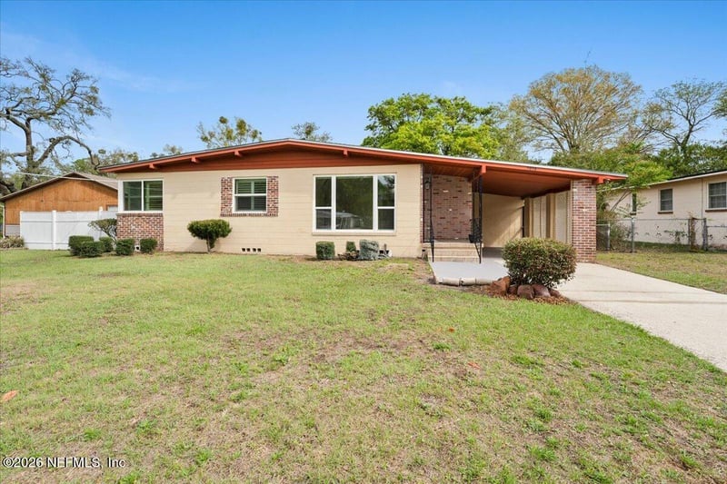 5018 Homecrest Cir, Jacksonville, FL 32244