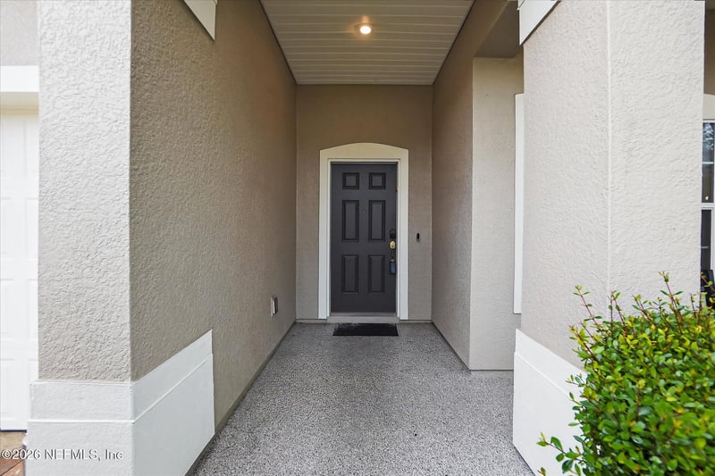 10013 Logan Falls Ct, Jacksonville, FL 32222