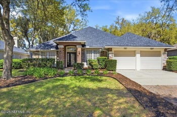 1880 Oakchime Dr, Orange Park, FL 32065