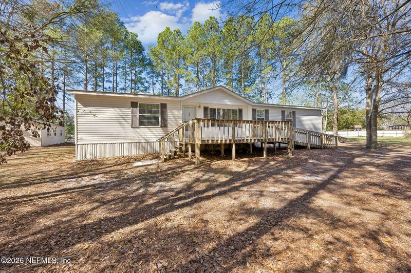 5338 Island Lake Dr, Jacksonville, FL 32226