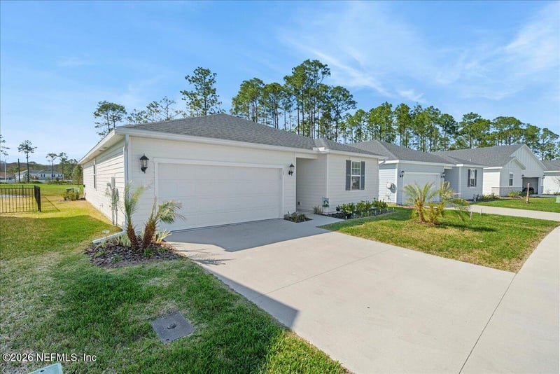 15 Wandering Creek Way, Palm Coast, FL 32164