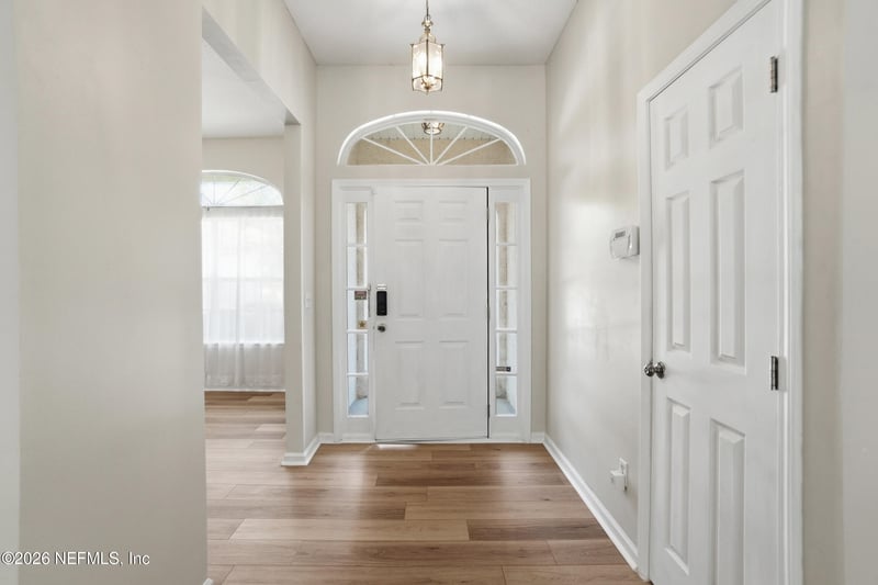 752 Grand Parke Dr, St Johns, FL 32259