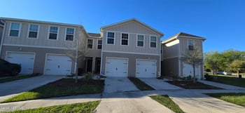 5960 Creekside Crossing Dr, Jacksonville, FL 32210