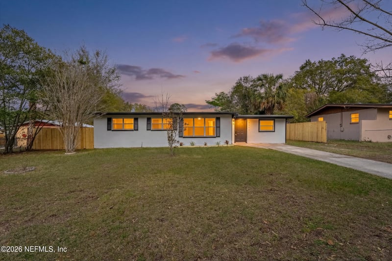 2111 Bourget Dr, Jacksonville, FL 32210