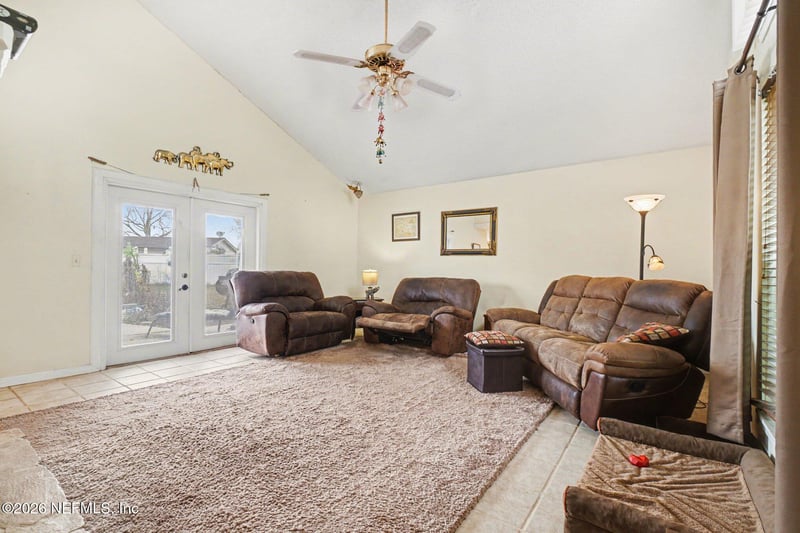 594 John Pinn Pl, Orange Park, FL 32073