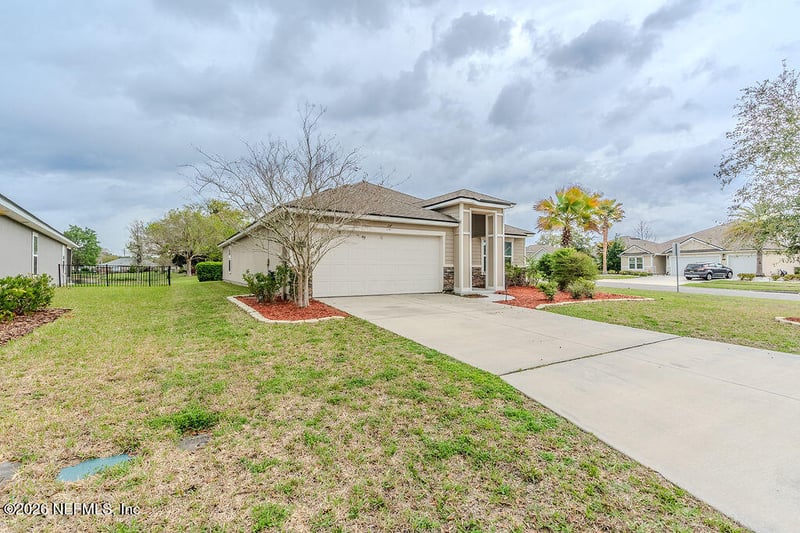 15678 Coulter Ct, Jacksonville, FL 32218