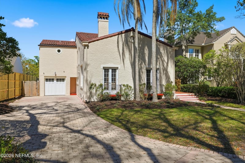 833 Sorrento Rd, Jacksonville, FL 32207