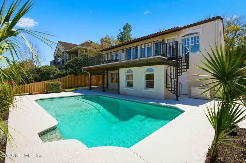 833 Sorrento Rd, Jacksonville, FL 32207