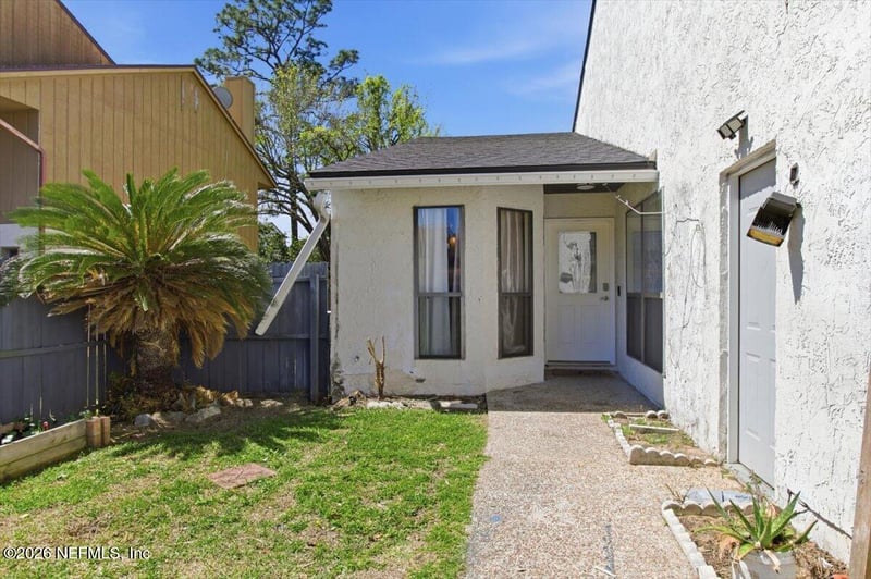 1136 Romaine Cir, Jacksonville, FL 32225