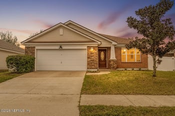4631 Glendas Meadow Dr, Jacksonville, FL 32210
