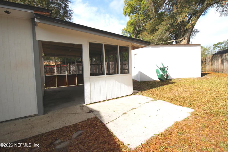 1304 King Arthur Rd, Jacksonville, FL 32211