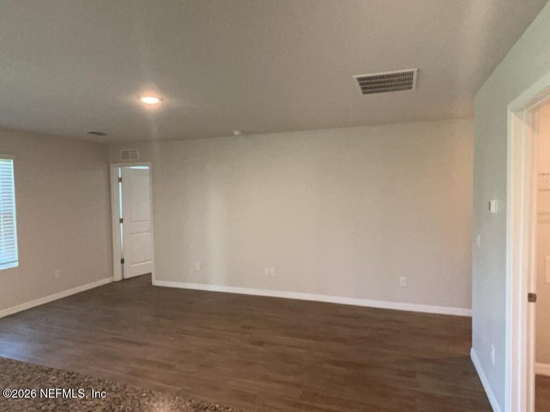 6578 Flowers Ave, Jacksonville, FL 32244