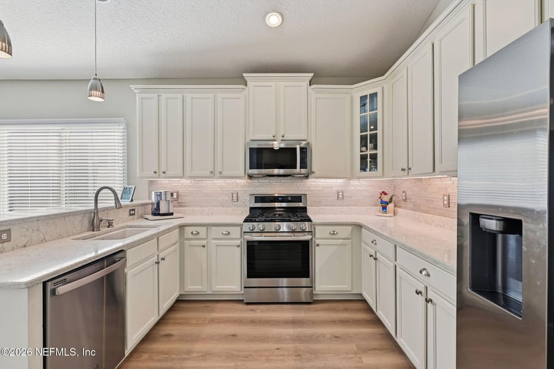 1328 Barrington Cir, St Augustine, FL 32092