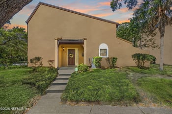 327 Greencastle Rd #54, Jacksonville, FL 32225