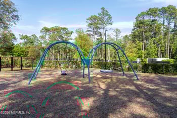 9809 Invention Ln, Jacksonville, FL 32256