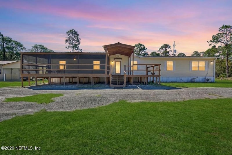 13003 Sawpit Rd, Jacksonville, FL 32226