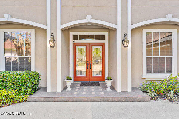 285 Crooked Ct, St Johns, FL 32259