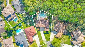 285 Crooked Ct, St Johns, FL 32259