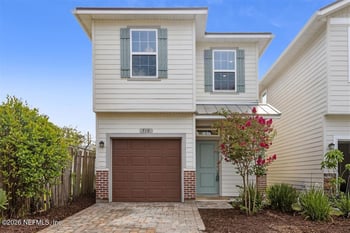 710 7th St, Fernandina Beach, FL 32034