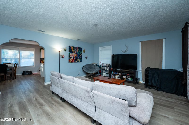 1046 Mackinaw St, Jacksonville, FL 32254