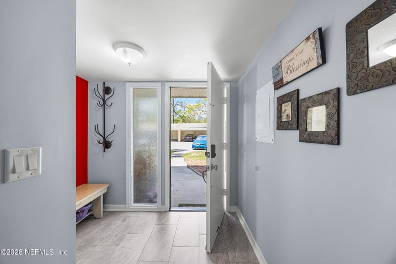 7852 Playa Del Rey Ct, Jacksonville, FL 32256