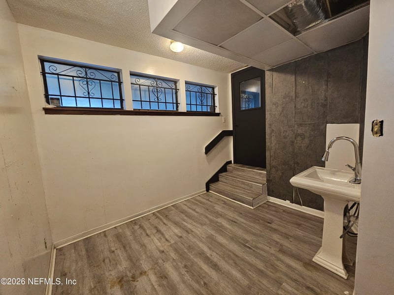 4036 Blanding Blvd, Jacksonville, FL 32210