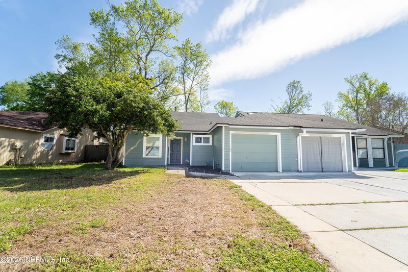 3109 Coral Reef Dr, Jacksonville, FL 32224