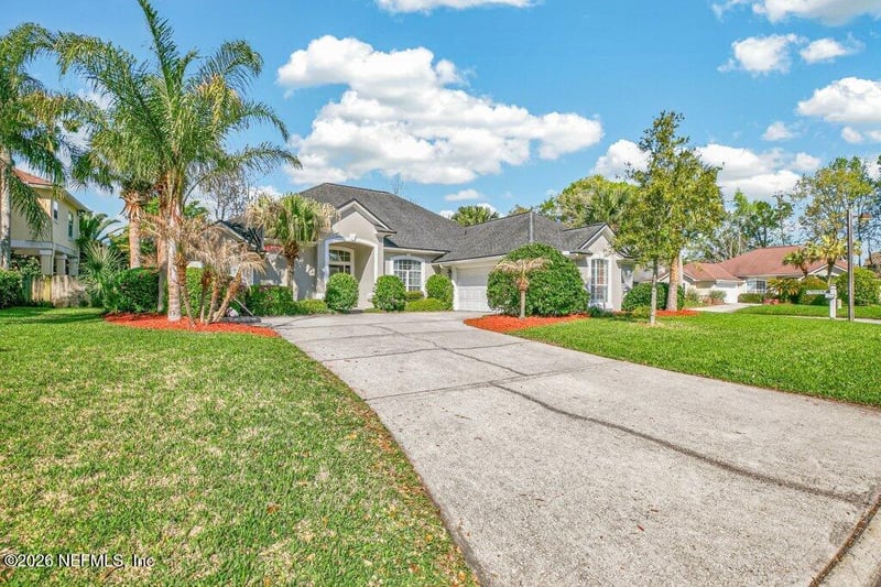 2822 Sanctuary Blvd, Jacksonville Beach, FL 32250