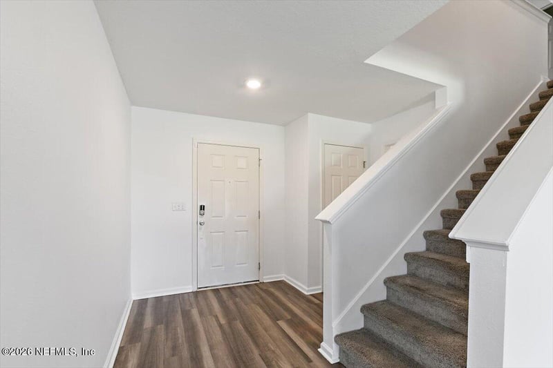 11176 Gwen Ln, Jacksonville, FL 32218