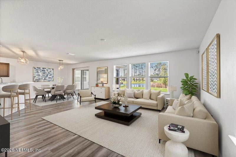 11176 Gwen Ln, Jacksonville, FL 32218