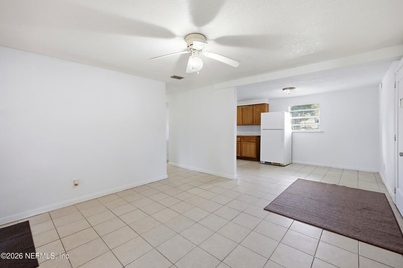 9843 Wagner Rd, Jacksonville, FL 32219