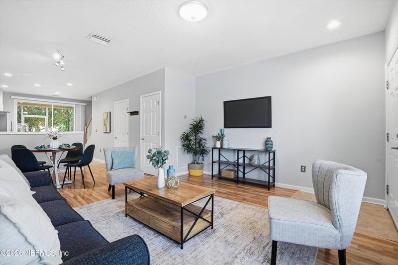 8127 Summer Gate Ct, Jacksonville, FL 32256