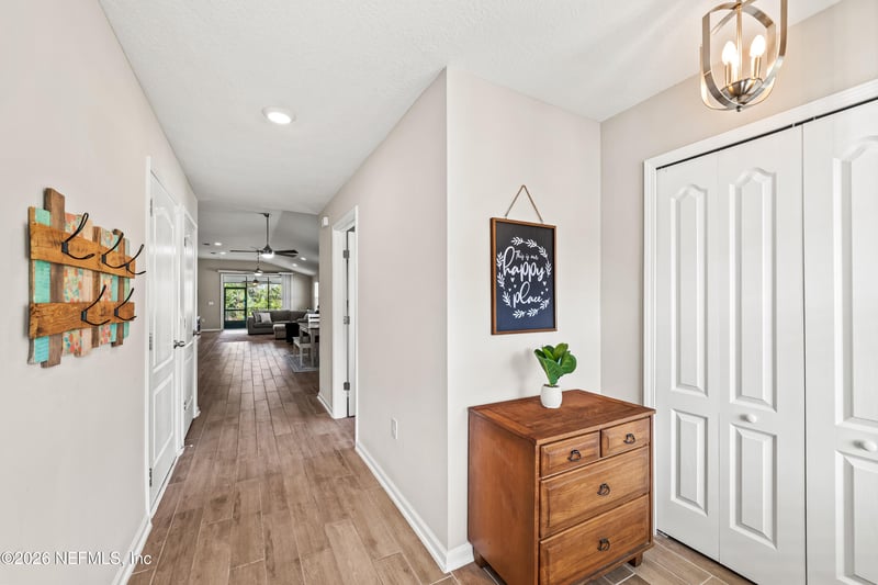 66087 Edgewater Dr, Yulee, FL 32097