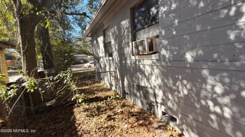 10335 Haverford Rd, Jacksonville, FL 32218