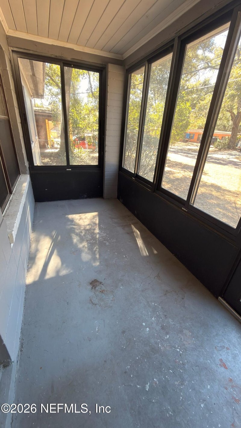 10335 Haverford Rd, Jacksonville, FL 32218